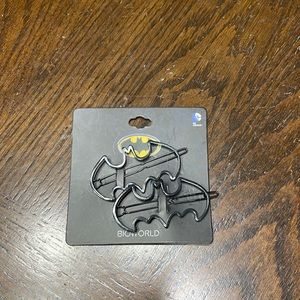 Batman symbol Hair accessories